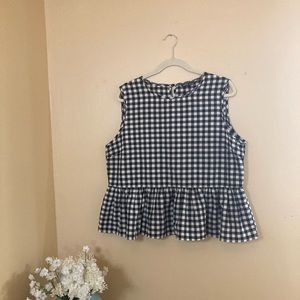 SHEIN Gingham Tank Top